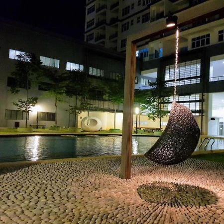 Puchong Skypod Residence, 1-5 Pax Cozy Unit, Walking Distance To Ioi Mall, 10Min Drive To Sunway ภายนอก รูปภาพ