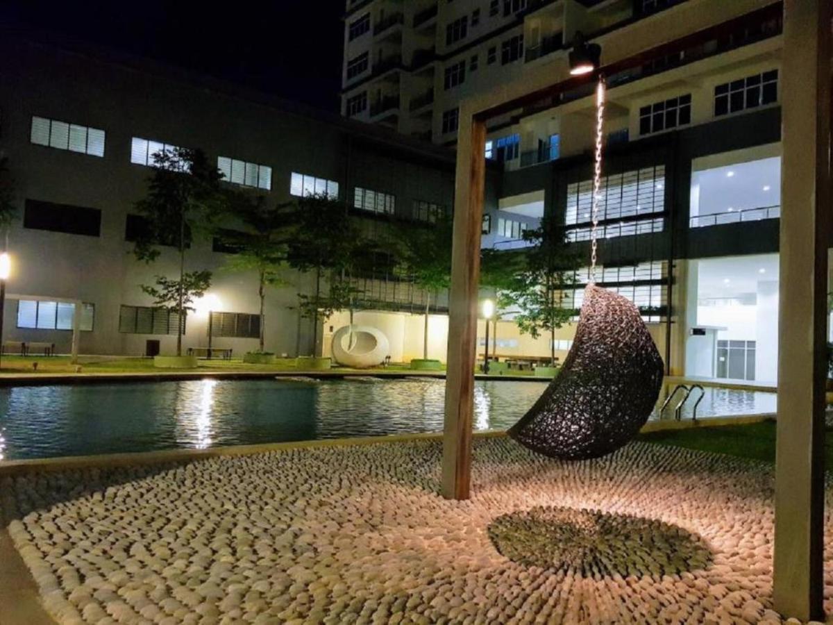 Puchong Skypod Residence, 1-5 Pax Cozy Unit, Walking Distance To Ioi Mall, 10Min Drive To Sunway ภายนอก รูปภาพ